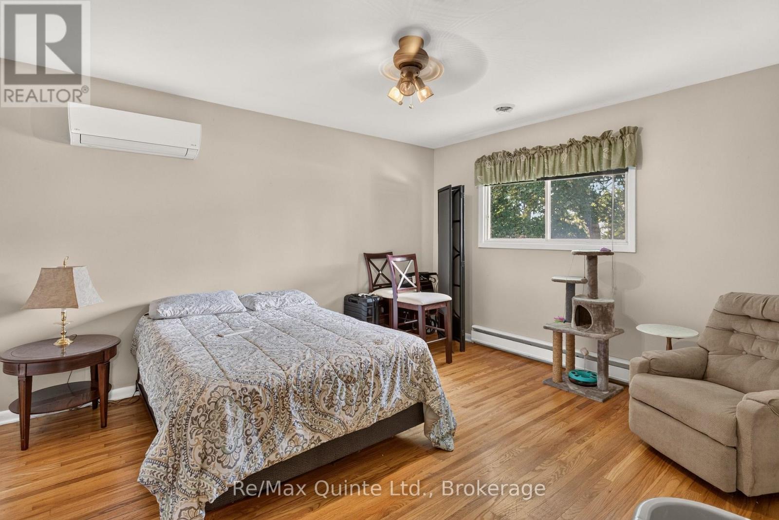 8 Plaza Square, Belleville, Ontario  K8N 4J3 - Photo 11 - X13742246