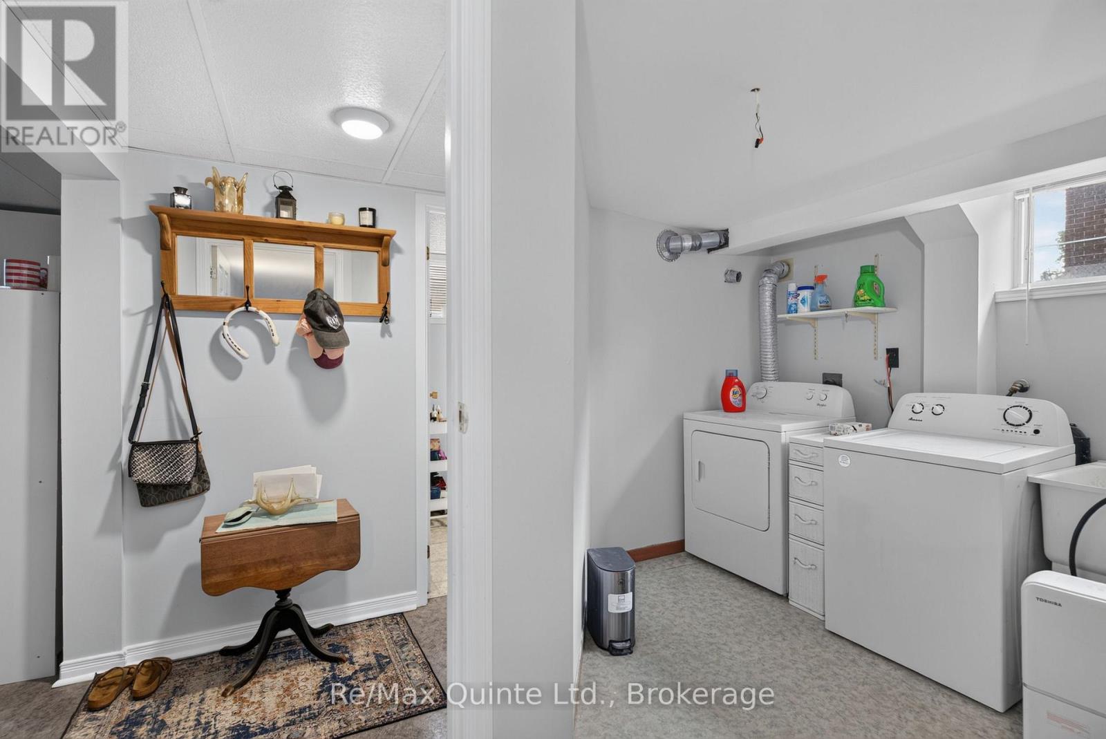 8 Plaza Square, Belleville, Ontario  K8N 4J3 - Photo 17 - X13742246