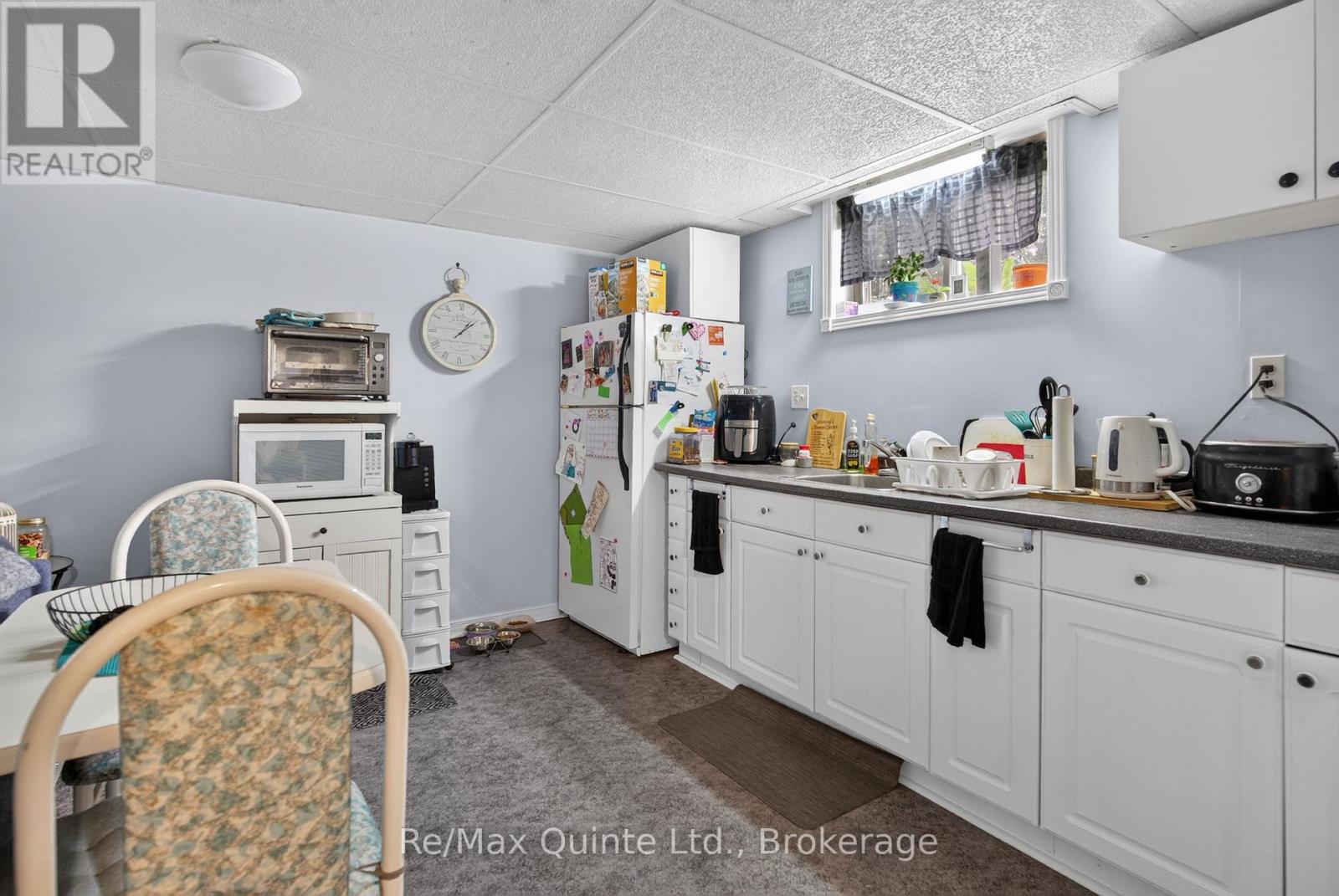 8 Plaza Square, Belleville, Ontario  K8N 4J3 - Photo 19 - X13742246