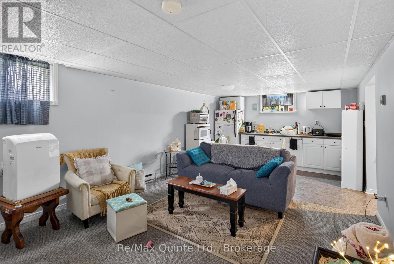 8 Plaza Square, Belleville, Ontario  K8N 4J3 - Photo 21 - X13742246