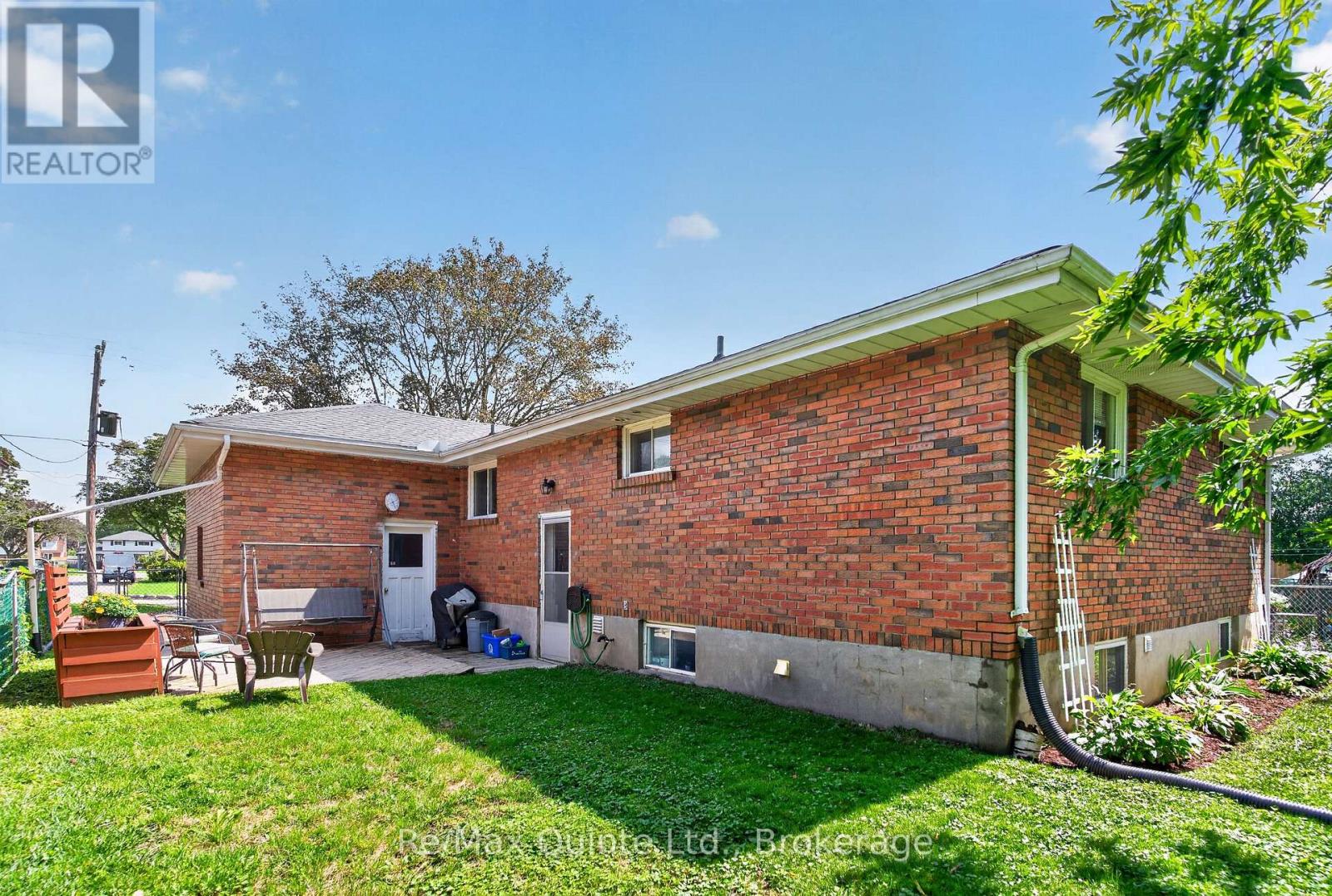 8 Plaza Square, Belleville, Ontario  K8N 4J3 - Photo 25 - X13742246