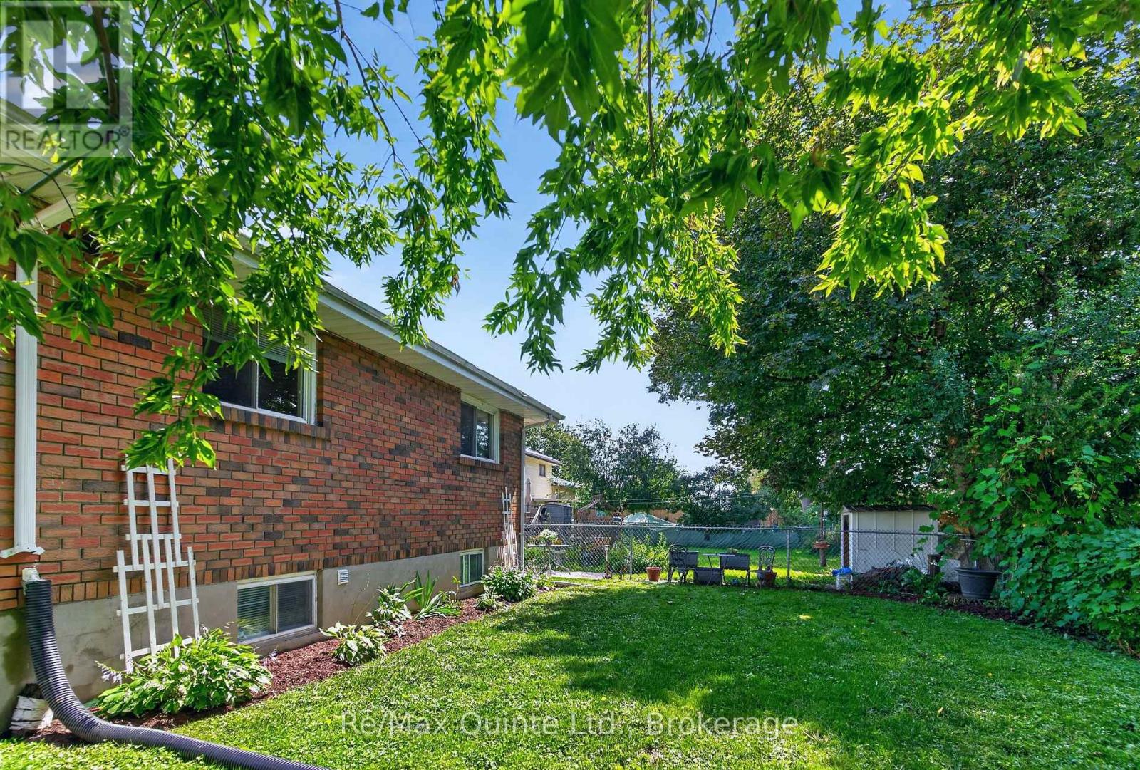 8 Plaza Square, Belleville, Ontario  K8N 4J3 - Photo 28 - X13742246