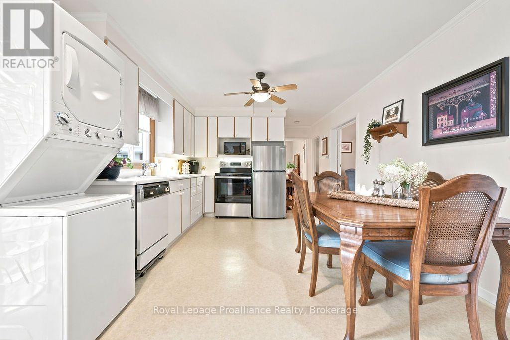 304 Hastings Street N, Bancroft, Ontario  K0L 1C0 - Photo 2 - X13742330