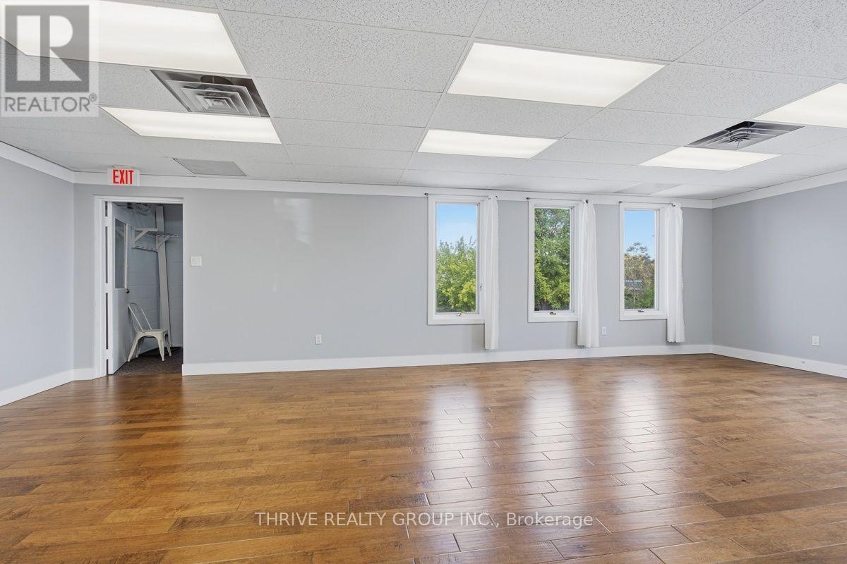 Upper - 426 Third Street, London East, Ontario  N5W 4W6 - Photo 10 - X13742302