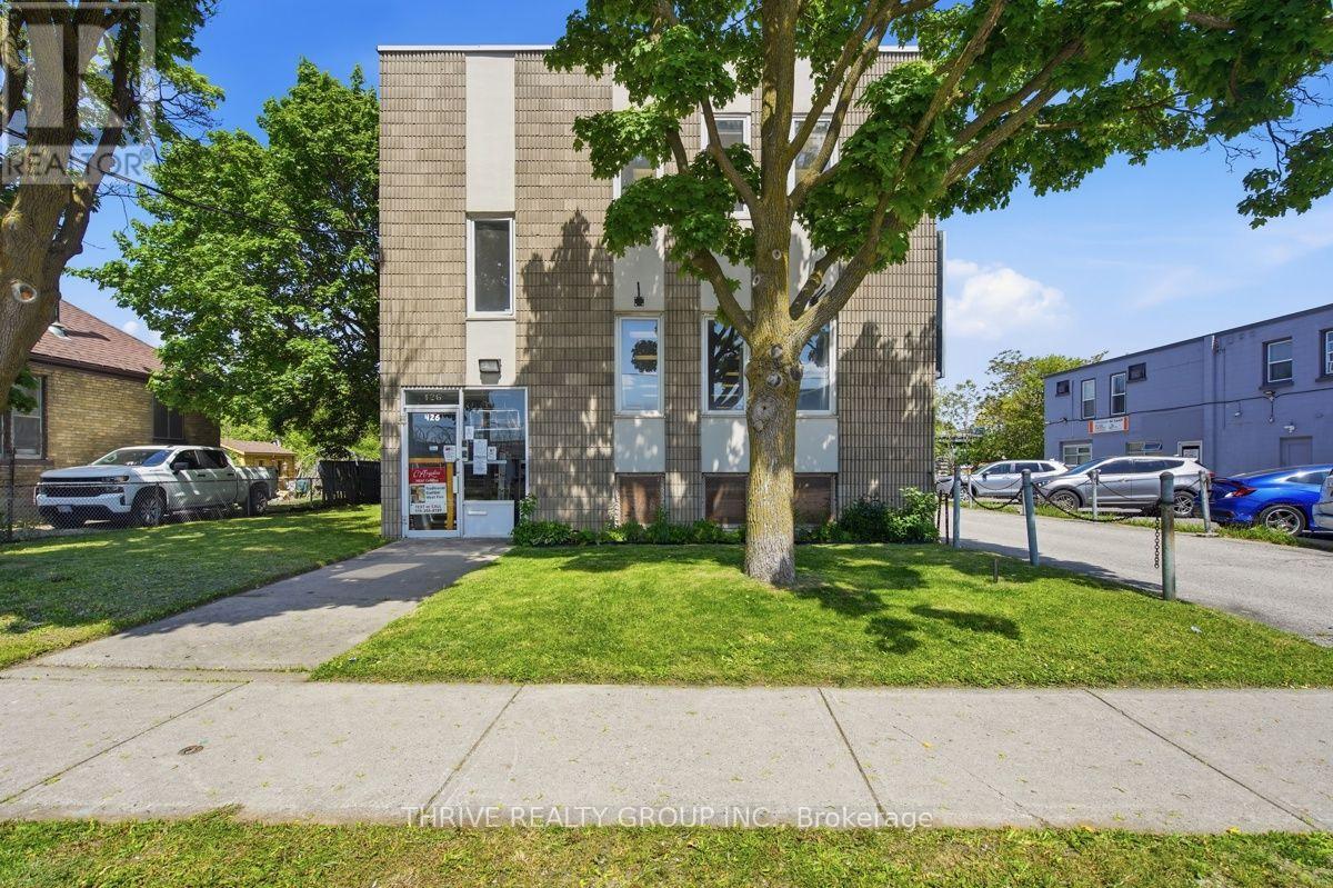 Upper - 426 Third Street, London East, Ontario  N5W 4W6 - Photo 3 - X13742302