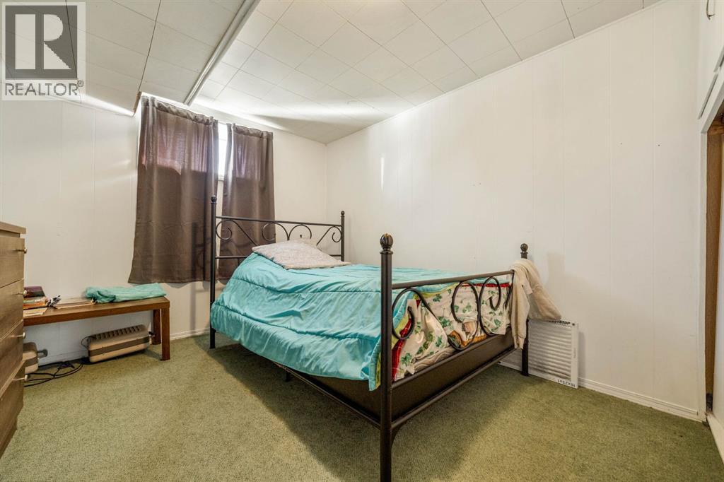 3319 - 3321 5a Avenue S, Lethbridge, Alberta  T1J 0Y4 - Photo 14 - A2341134