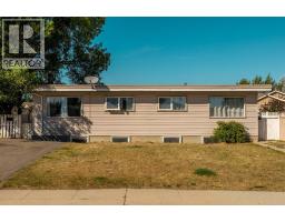 3319 - 3321 5A Avenue S, Lethbridge, Alberta