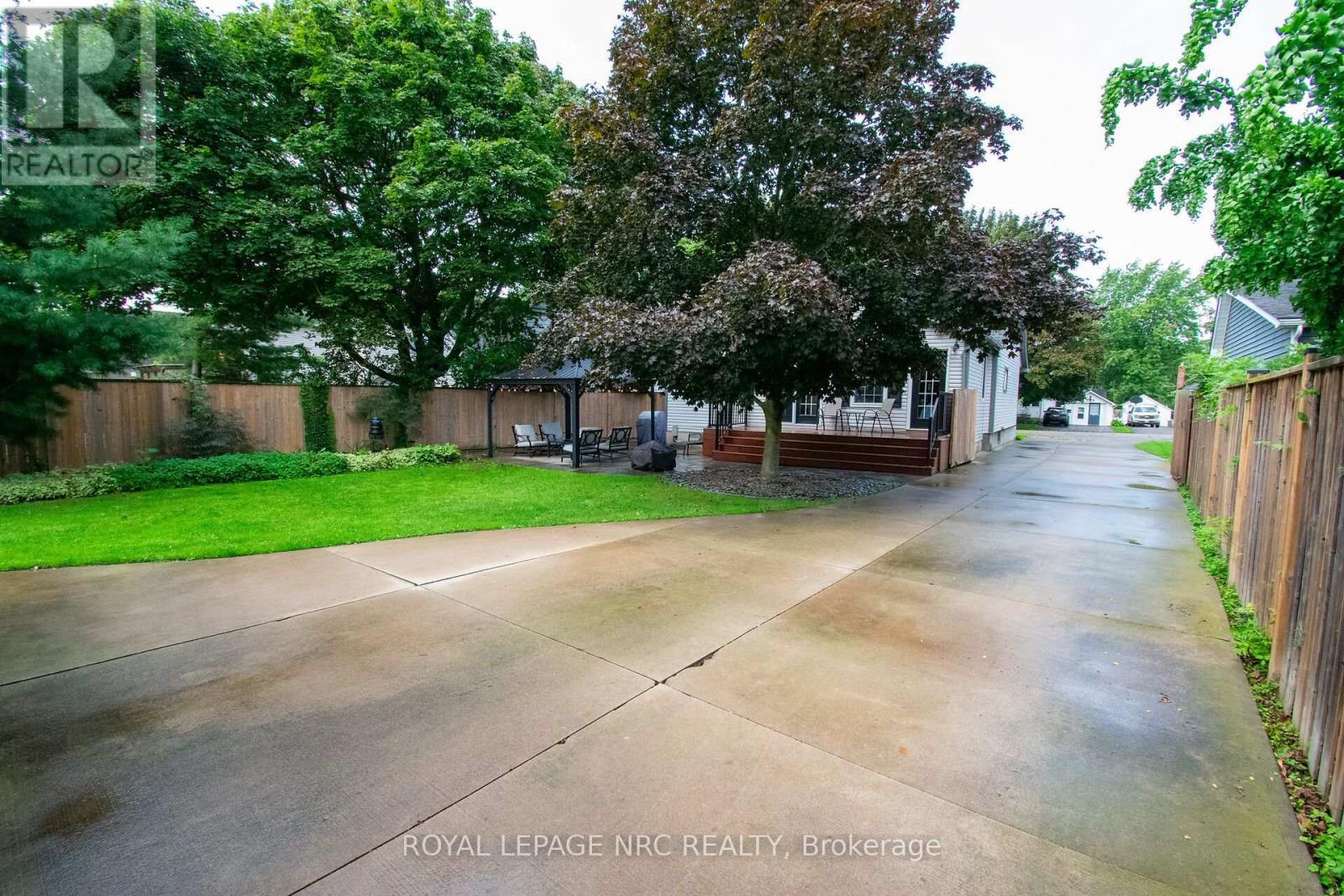 36 Maplewood Drive, St. Catharines, Ontario  L2M 3P1 - Photo 39 - X13742342