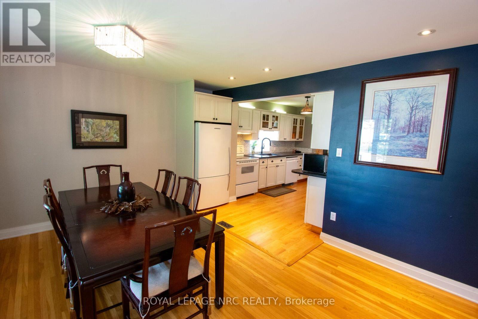 36 Maplewood Drive, St. Catharines, Ontario  L2M 3P1 - Photo 4 - X13742342