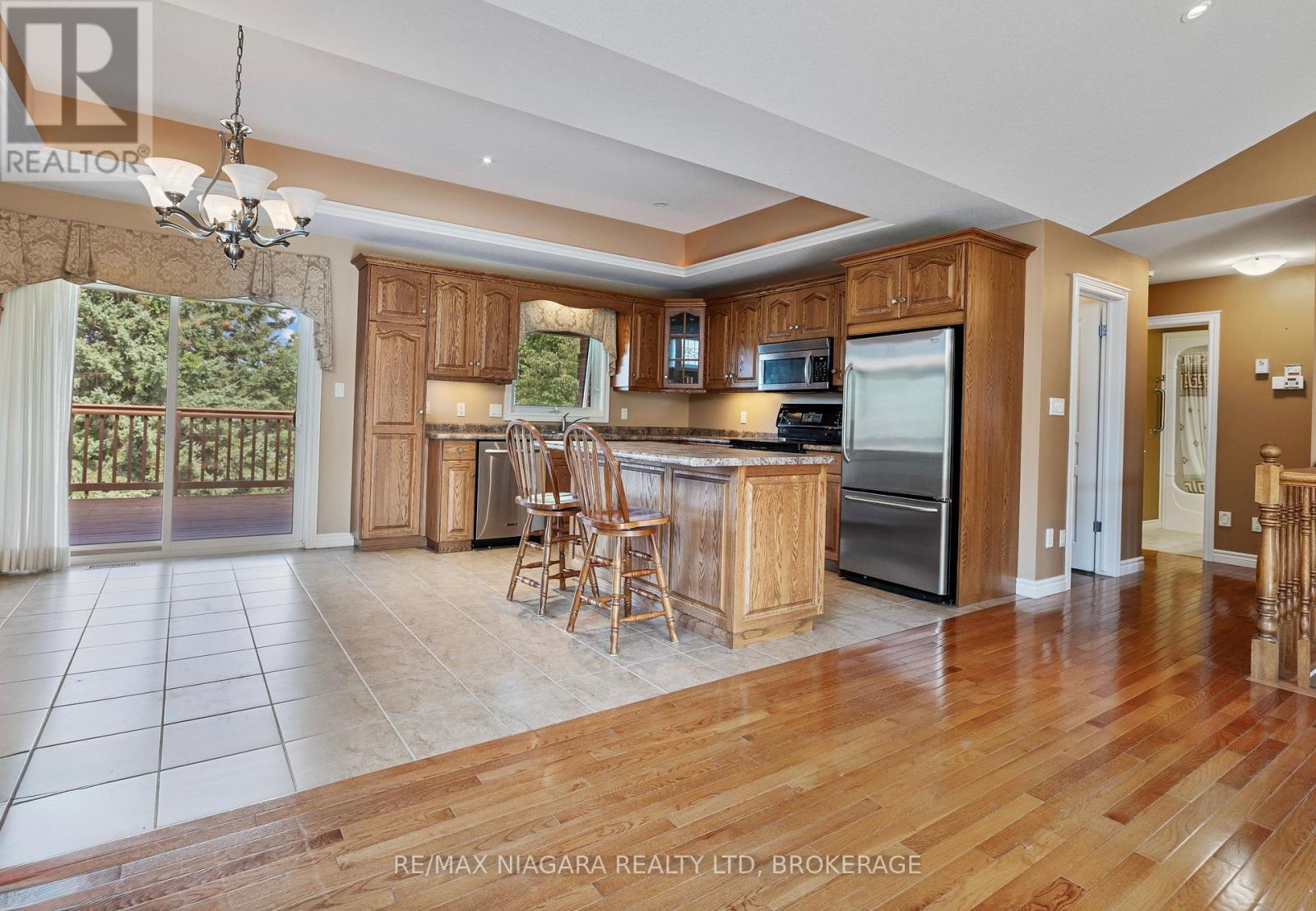 16 Cherry Ridge Boulevard, Pelham, Ontario  L0S 1C0 - Photo 13 - X13742376