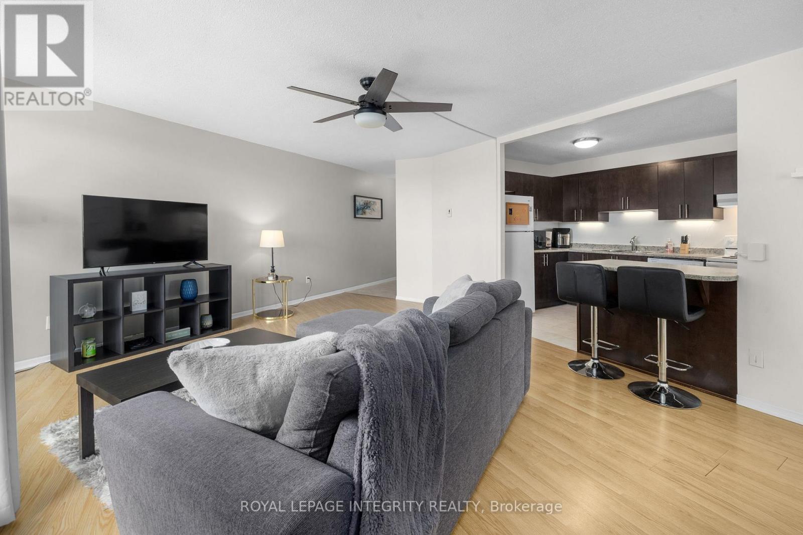1702 - 1380 Prince Of Wales Drive, Ottawa, Ontario  K2C 3N5 - Photo 8 - X13742396