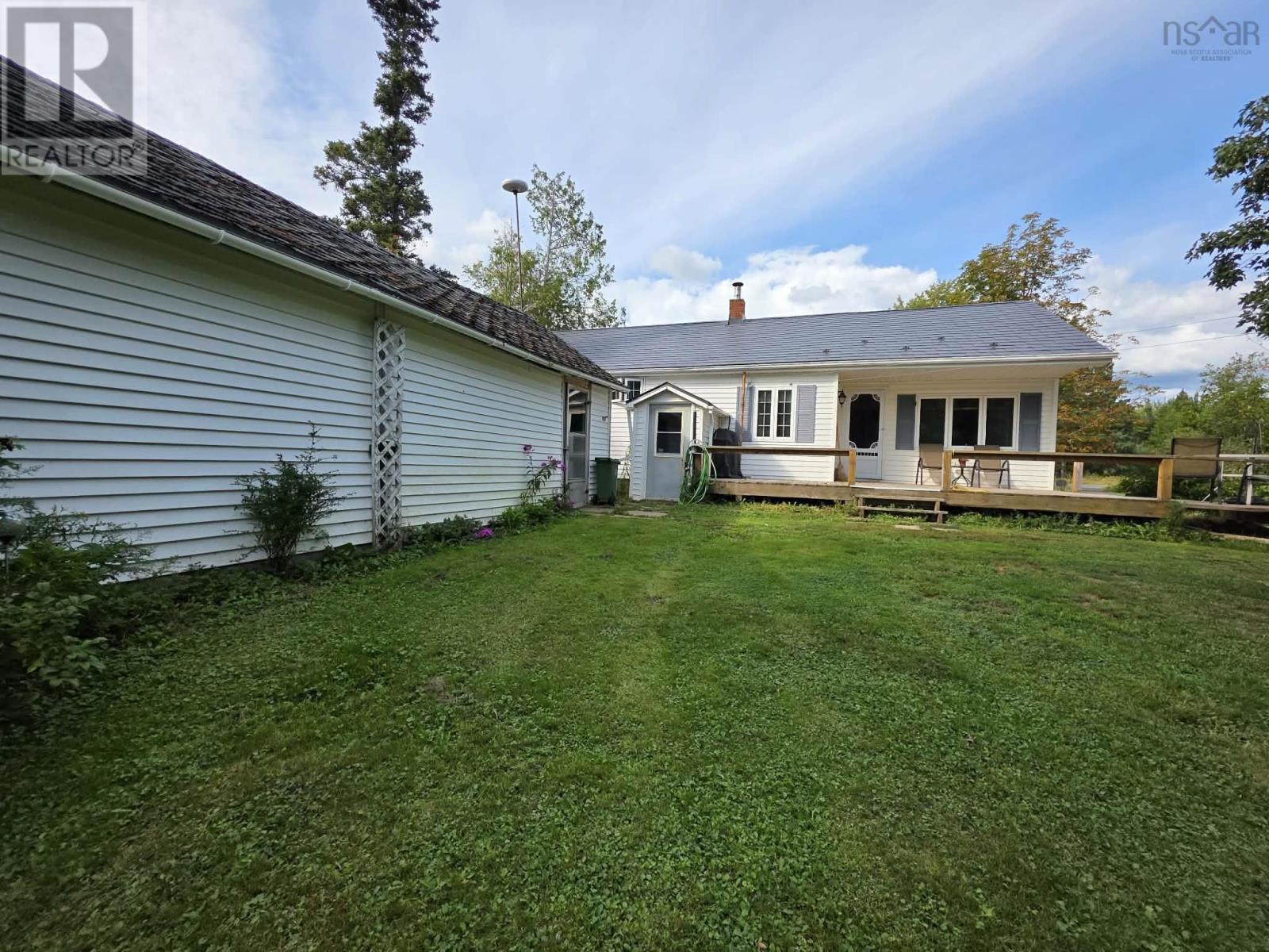 250 Highway 2 B0m 1n0 Highway, Five Islands, Nova Scotia  B0M 1N0 - Photo 3 - 202622346