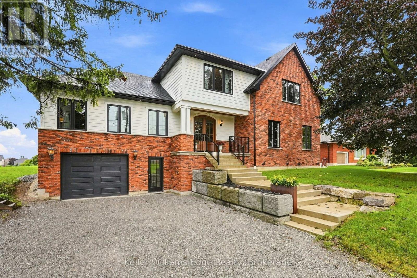 97 GLANCASTER ROAD, Hamilton, Ontario