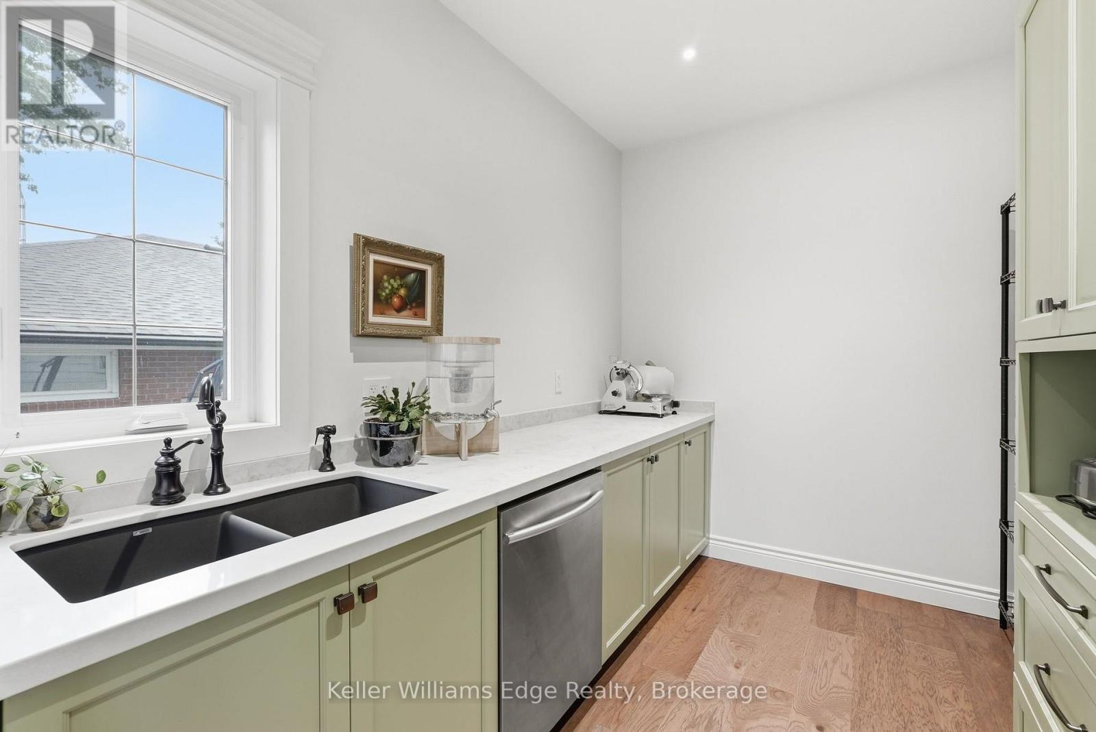 97 Glancaster Road, Hamilton, Ontario  L9G 3K9 - Photo 18 - X13742356