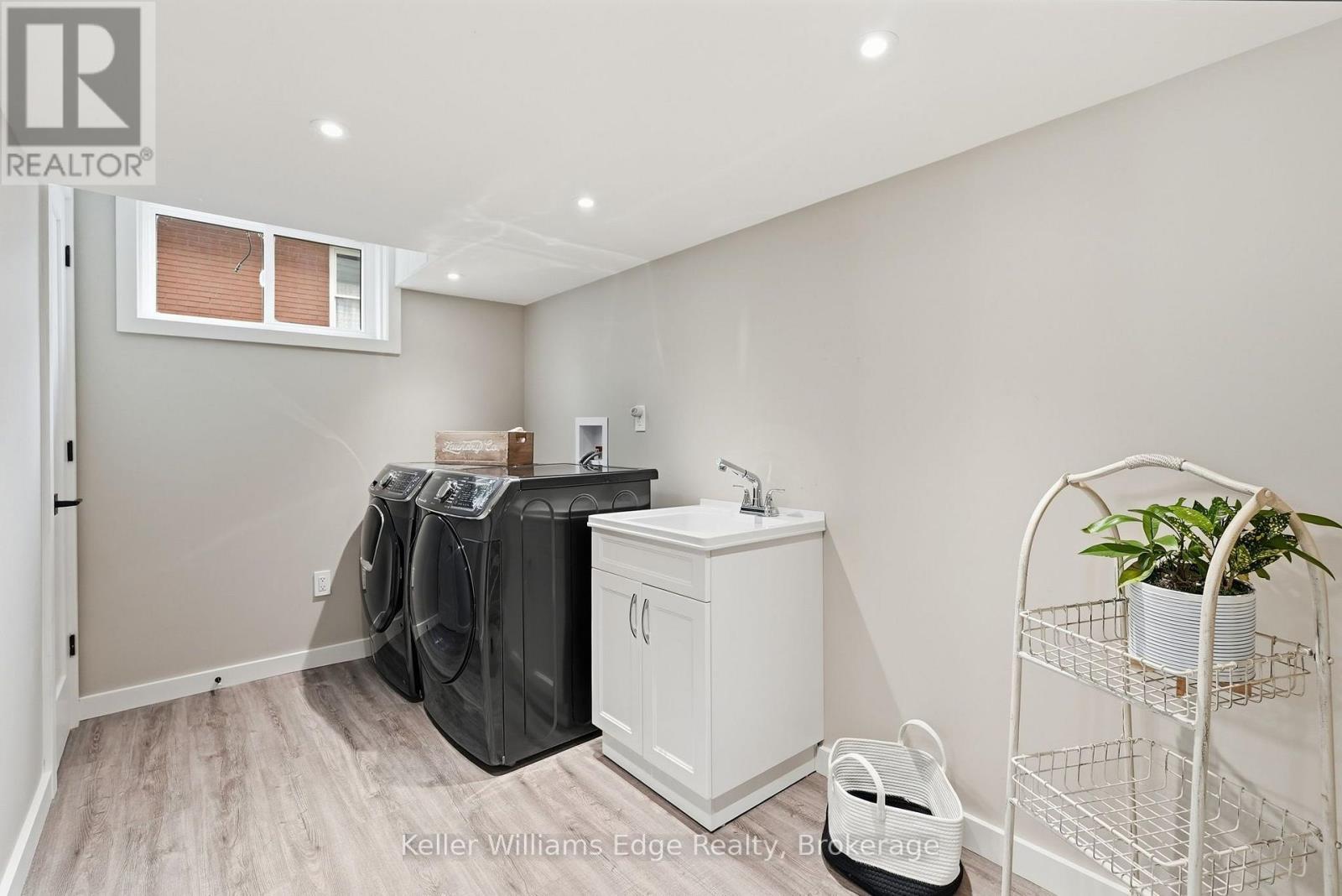 97 Glancaster Road, Hamilton, Ontario  L9G 3K9 - Photo 38 - X13742356