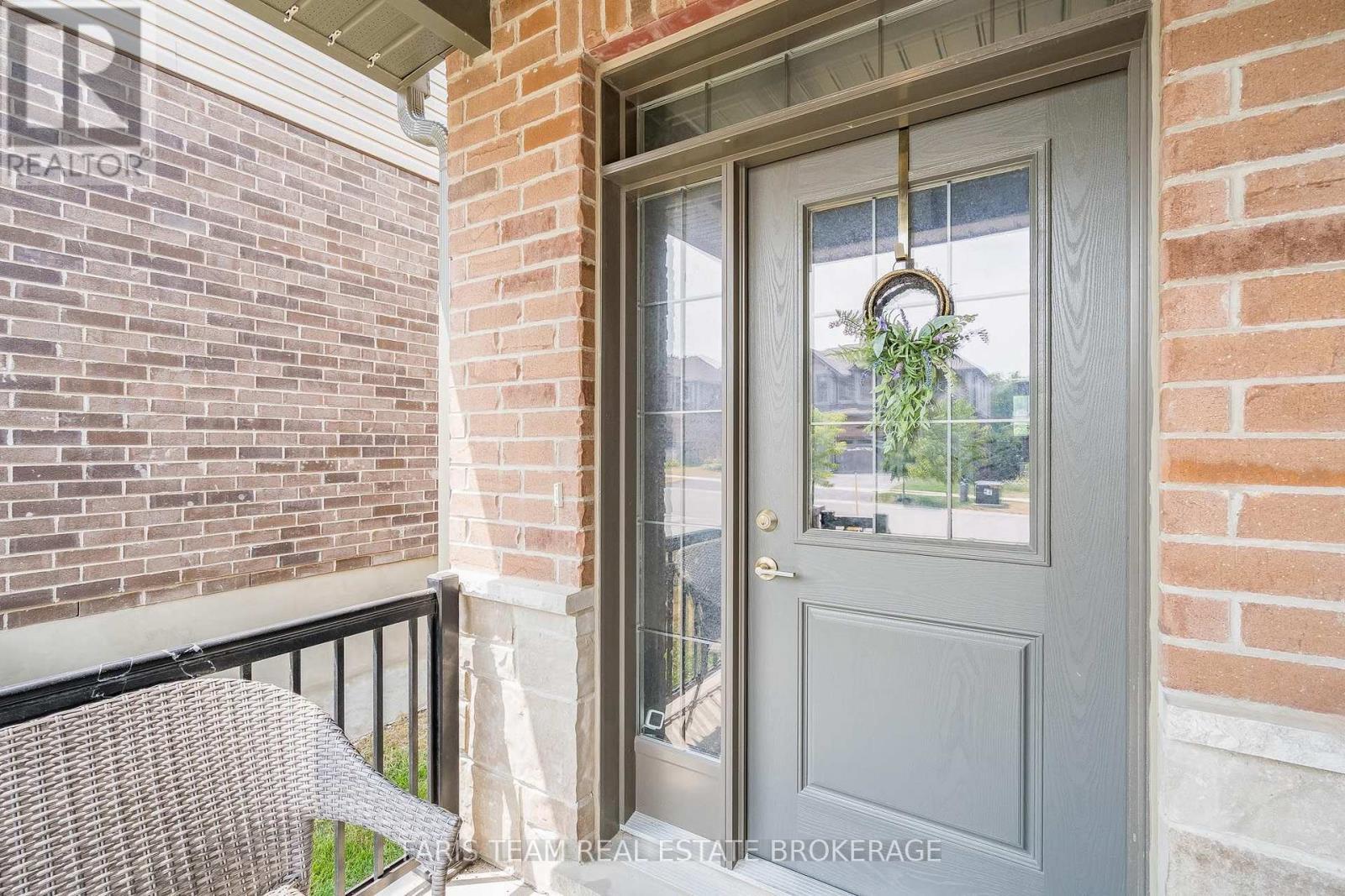1016 Wright Drive, Midland, Ontario L4R 0E4 - Photo 4 - S13736826