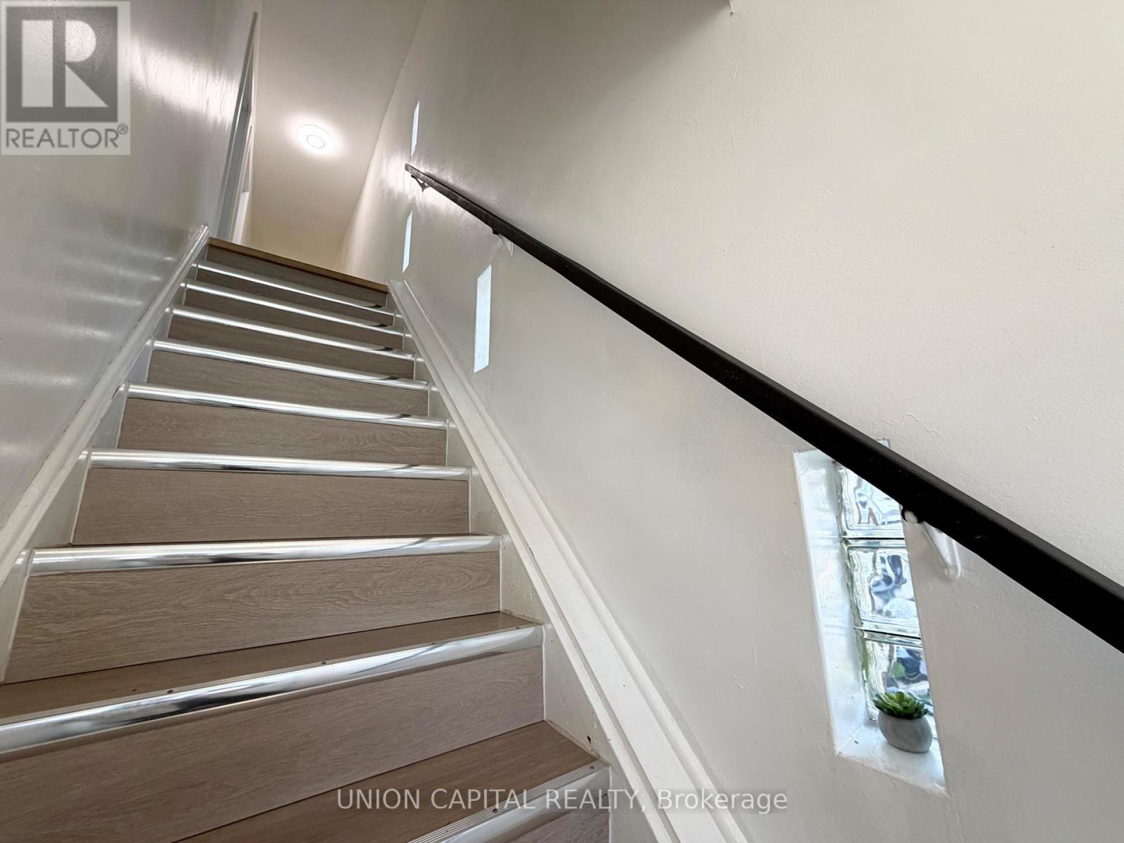 1342 Weston Road, Toronto, Ontario  M6M 4R5 - Photo 27 - W13740626