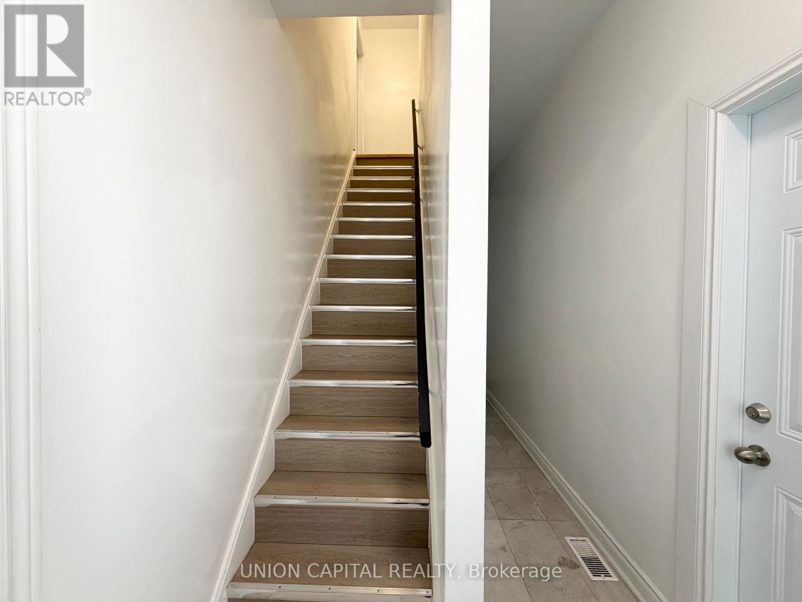 1342 Weston Road, Toronto, Ontario  M6M 4R5 - Photo 23 - W13740626