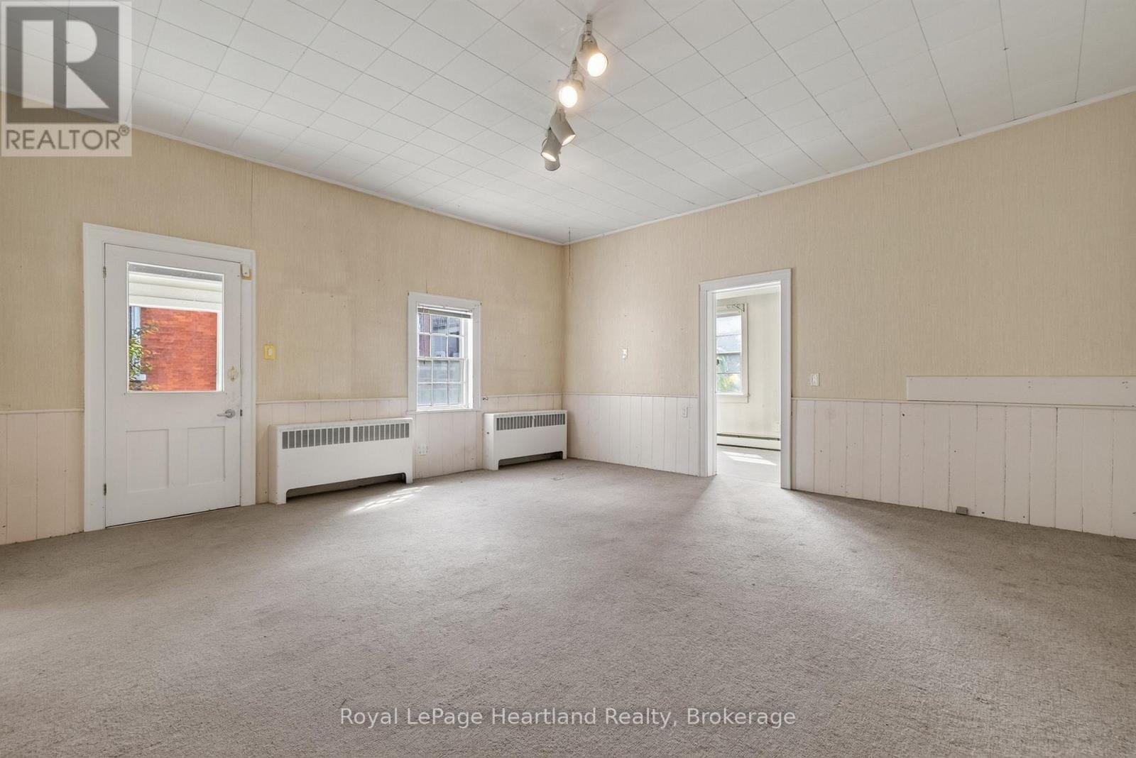 18 Nelson Street E, Goderich, Ontario  N7A 1R6 - Photo 13 - X13742220