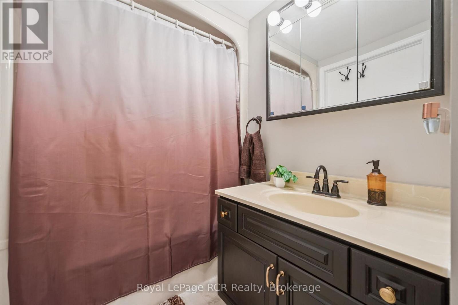 205 - 440 Durham Street W, Wellington North, Ontario N0G 2L1 - Photo 16 - X13742440