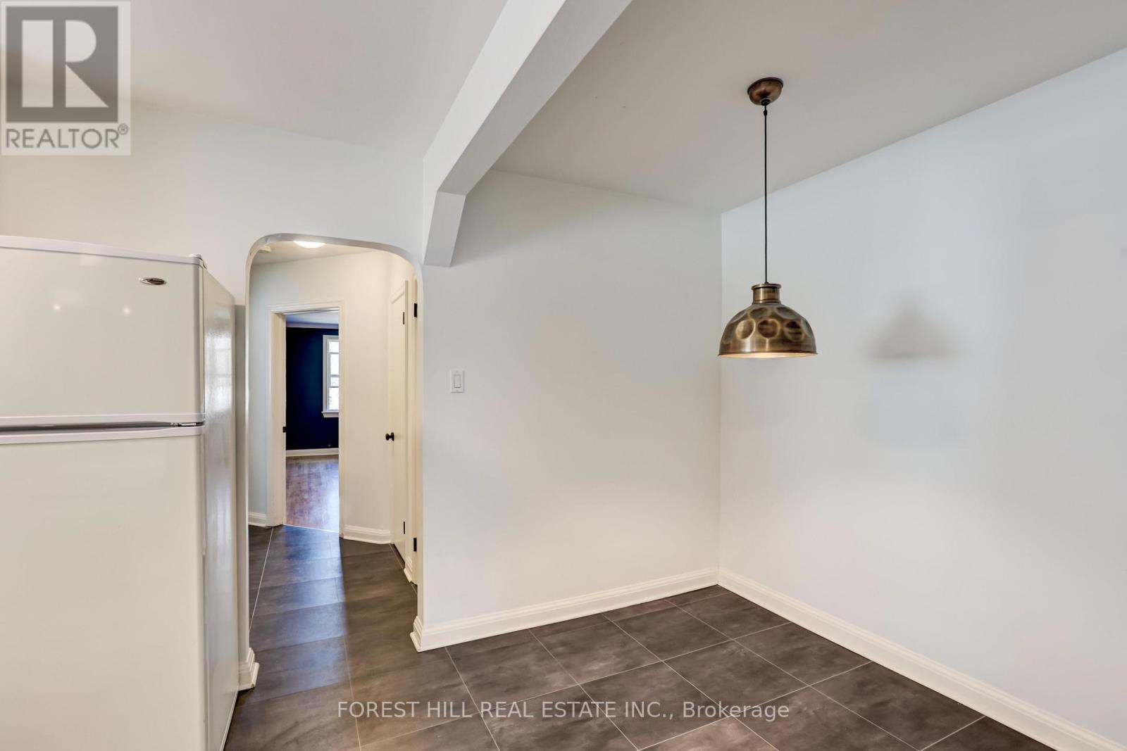 4 - 345 Walmer Road, Toronto, Ontario  M5R 2Y3 - Photo 10 - C13742406