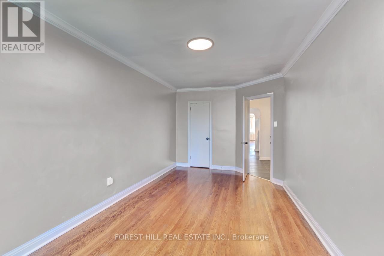 4 - 345 Walmer Road, Toronto, Ontario  M5R 2Y3 - Photo 13 - C13742406