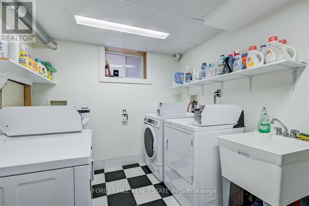 4 - 345 Walmer Road, Toronto, Ontario  M5R 2Y3 - Photo 17 - C13742406