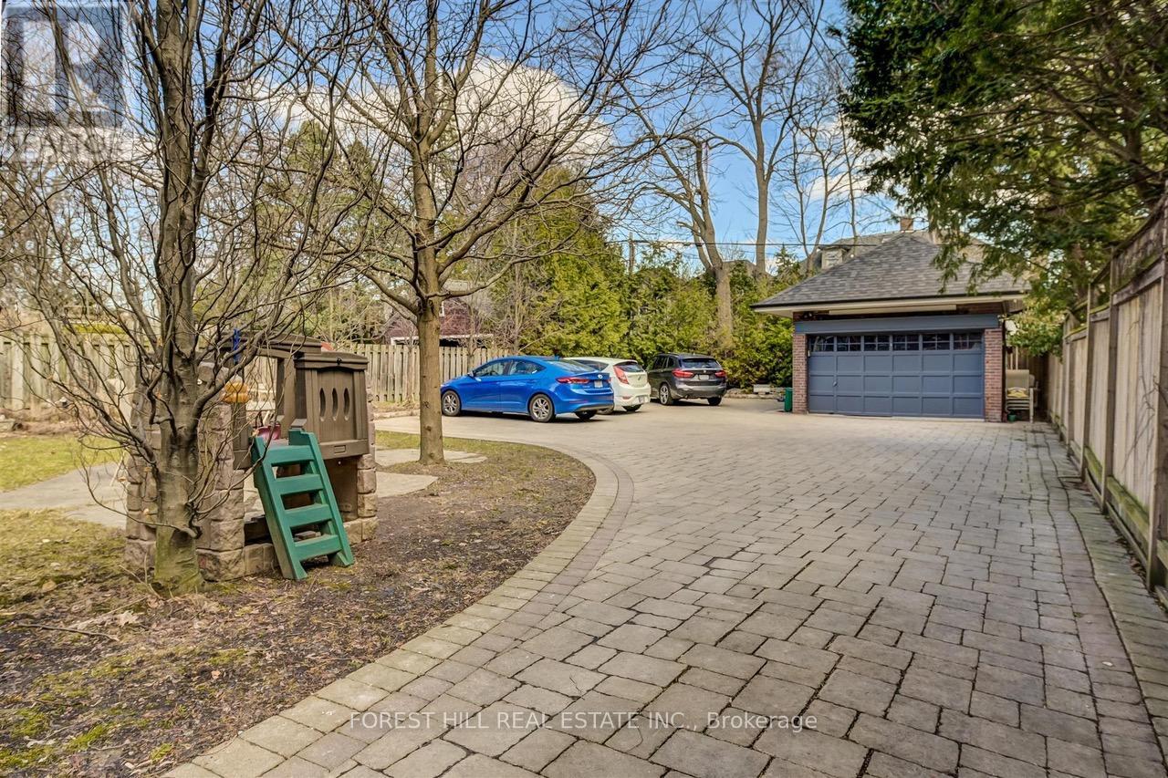 4 - 345 Walmer Road, Toronto, Ontario  M5R 2Y3 - Photo 18 - C13742406