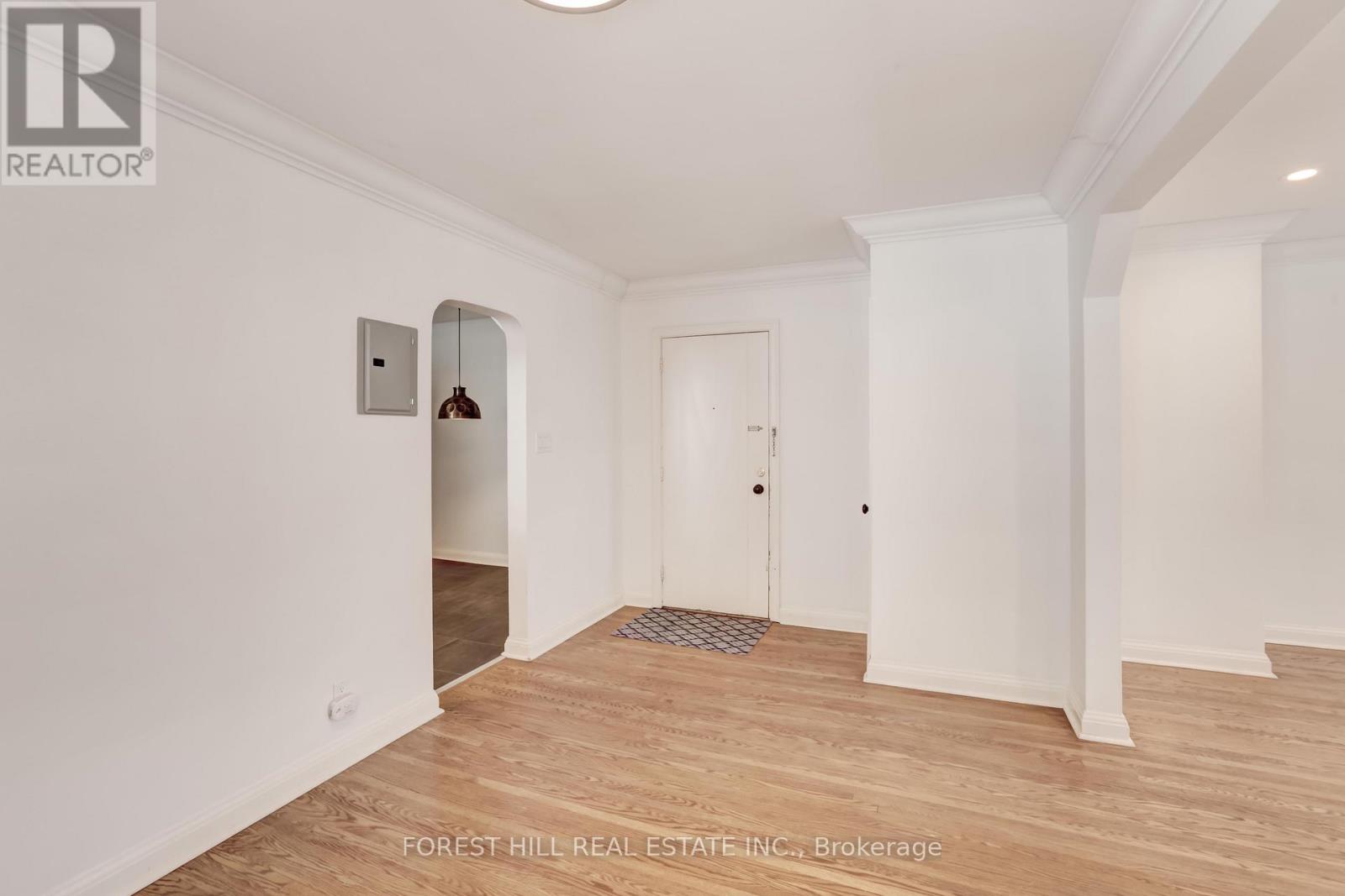 4 - 345 Walmer Road, Toronto, Ontario  M5R 2Y3 - Photo 2 - C13742406
