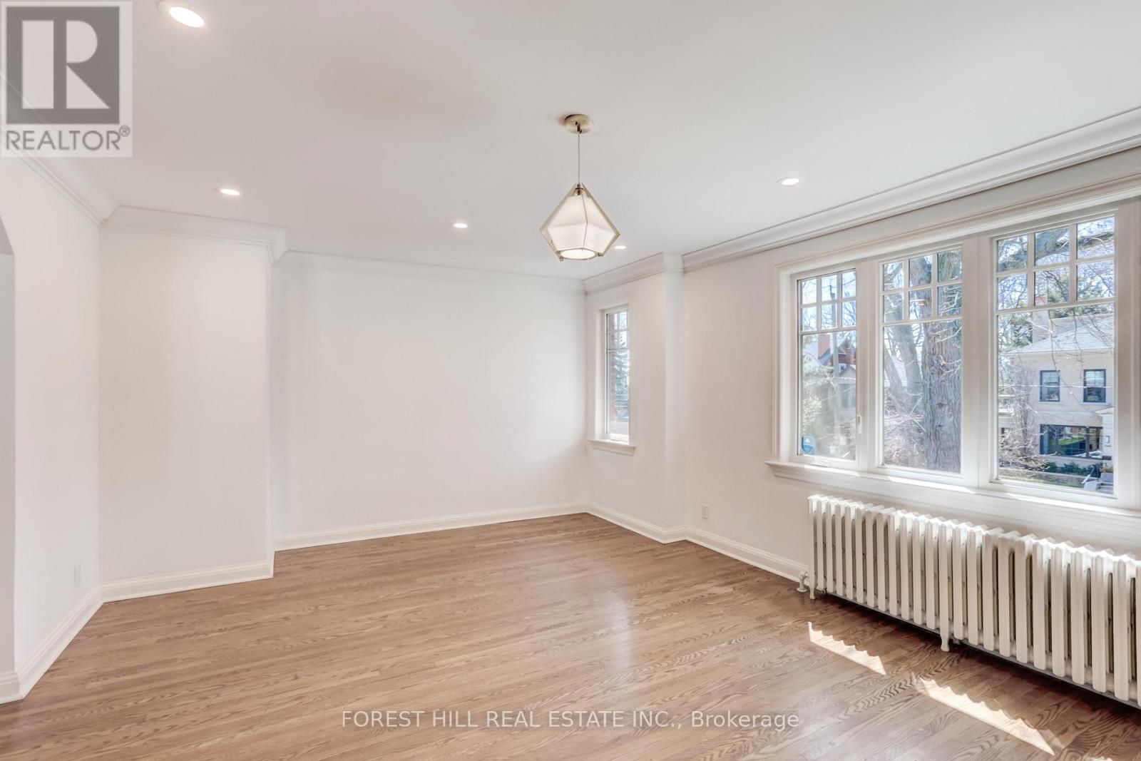 4 - 345 Walmer Road, Toronto, Ontario  M5R 2Y3 - Photo 5 - C13742406