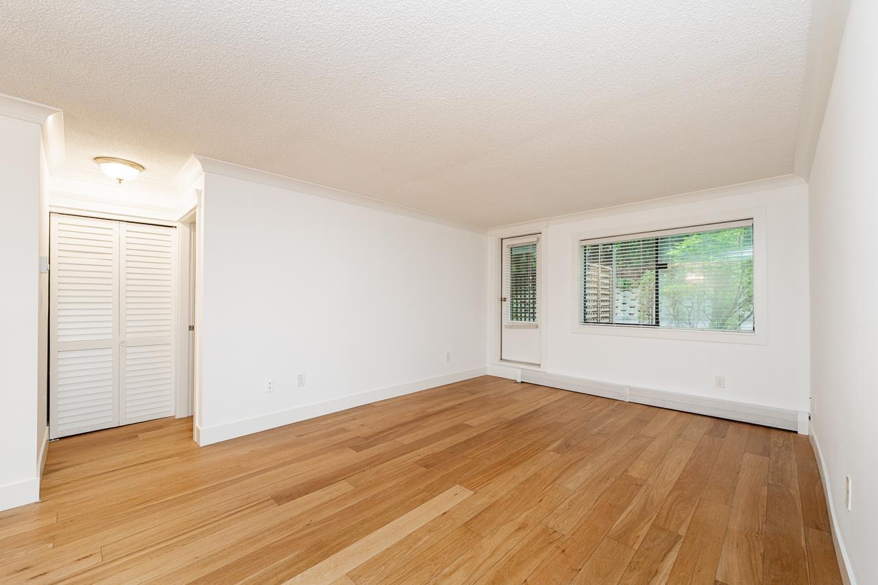 111 10680 151a Street, Surrey, British Columbia  V3R 8T4 - Photo 8 - R3160049