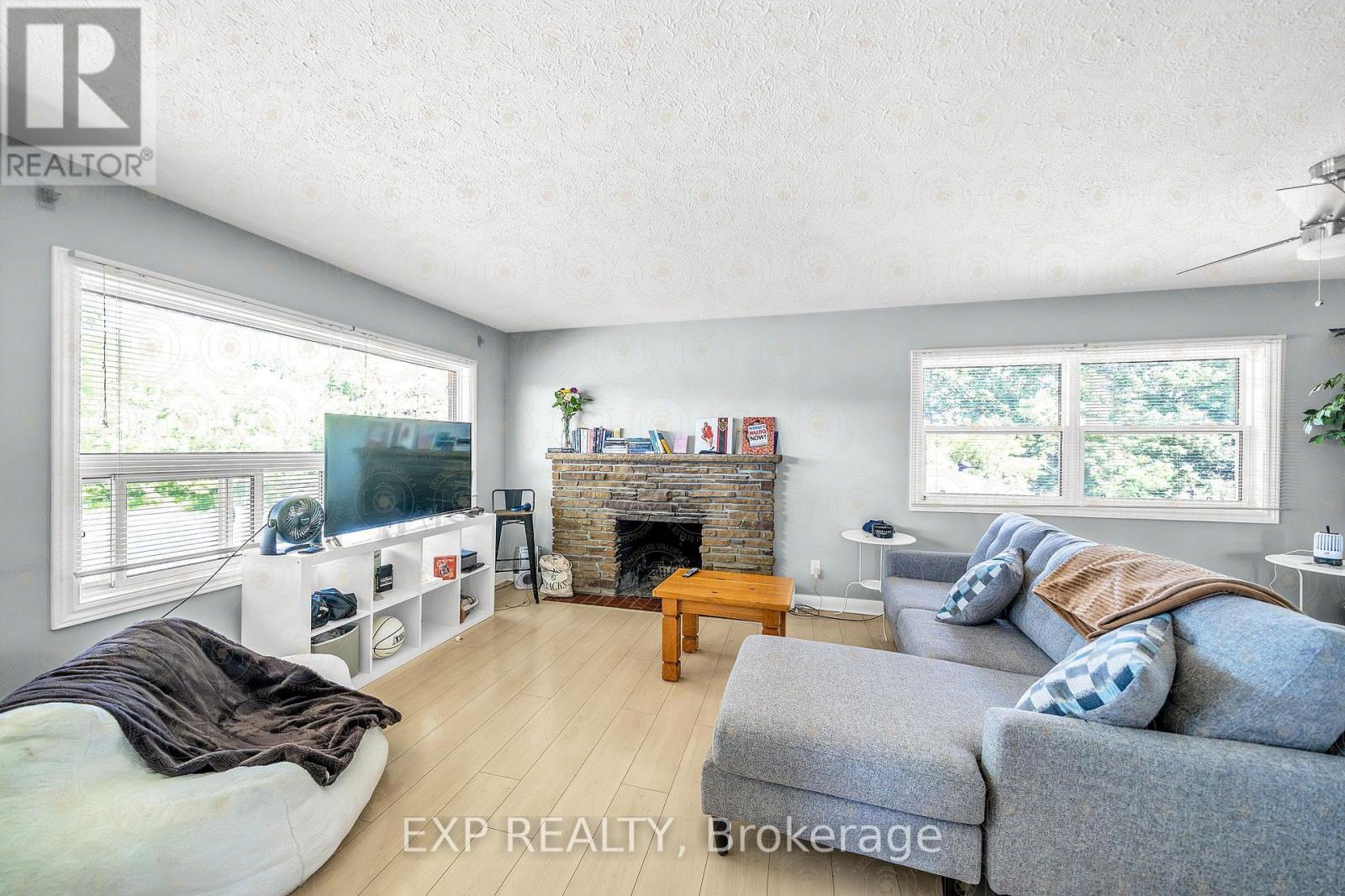 1121 Centre Street S, Whitby, Ontario  L1N 4X7 - Photo 14 - E13547132