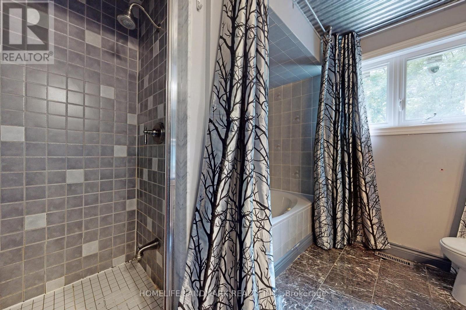 69 Windrush Trail, Toronto, Ontario  M1C 3Z9 - Photo 20 - E13742264
