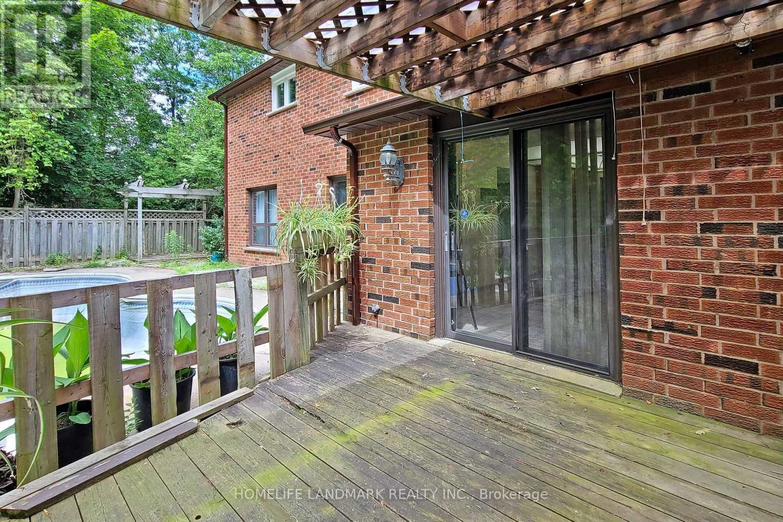 69 Windrush Trail, Toronto, Ontario  M1C 3Z9 - Photo 37 - E13742264