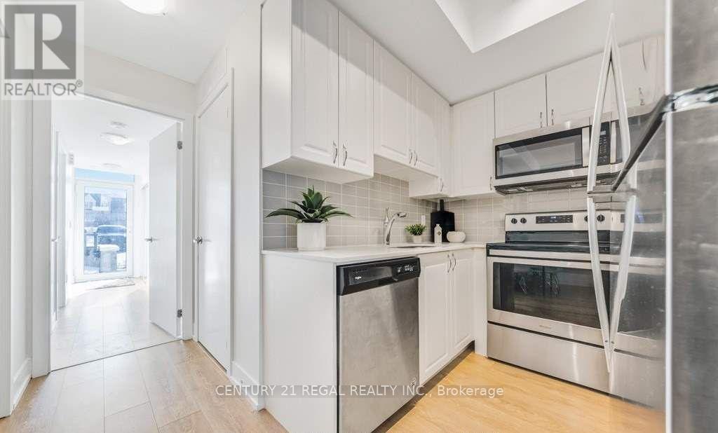 Th3 - 1245 Bayly Street, Pickering, Ontario  L1W 0B6 - Photo 6 - E13742404