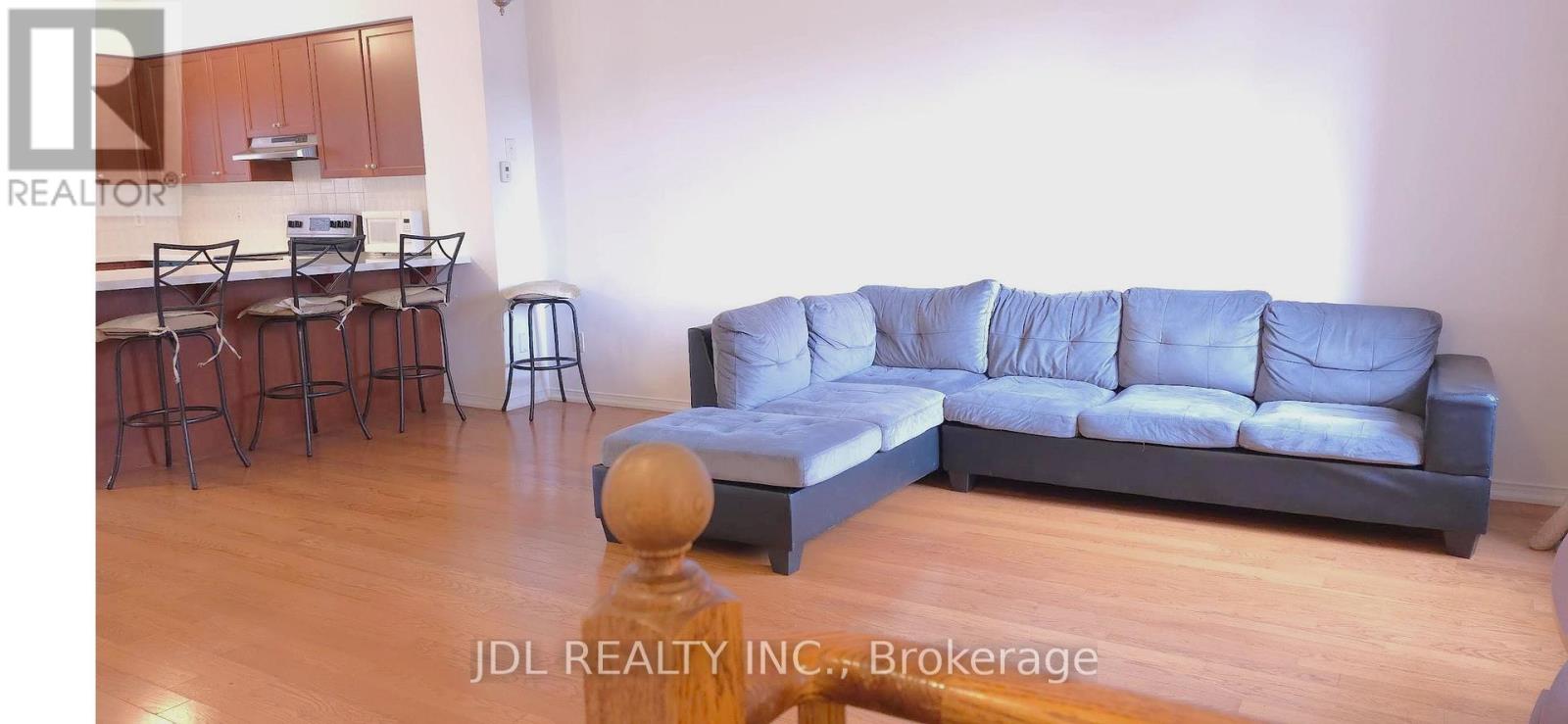 103 John Bell Crescent, Toronto, Ontario  M1L 0G5 - Photo 4 - E13742430