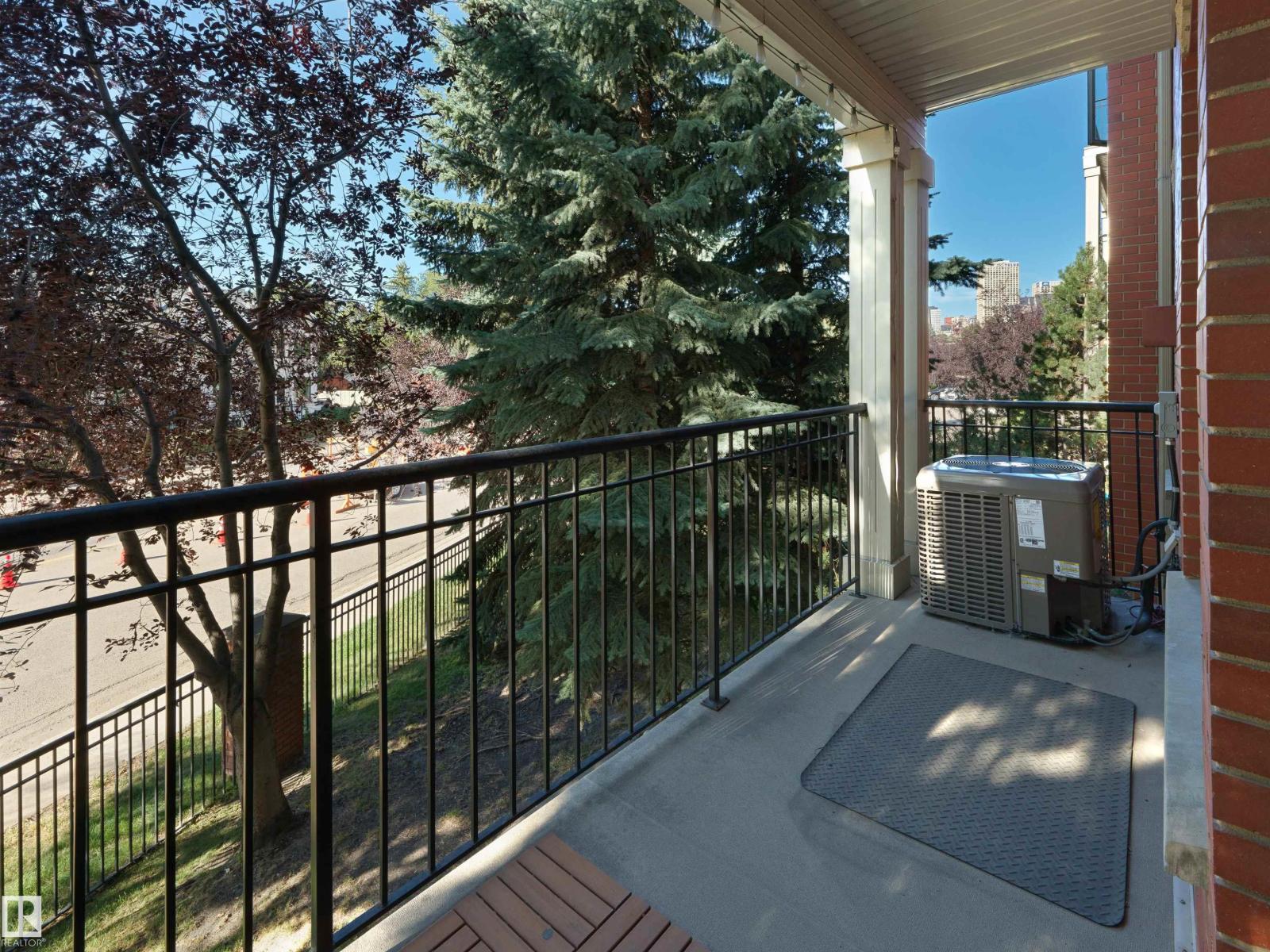 #209 9811 96a St NW, Edmonton, Alberta  T6A 4A4 - Photo 3 - E4506905