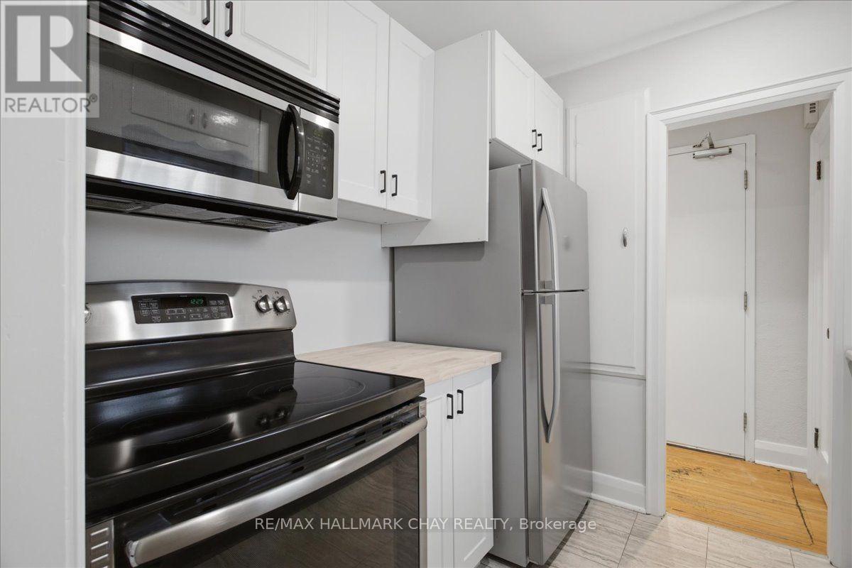 1 - 15 Parkside Drive, Barrie, Ontario L4N 1W7 - Photo 10 - S13742232