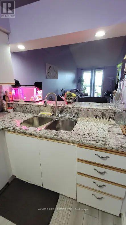 142 - 109 Bristol Road E, Mississauga, Ontario L4Z 3P6 - Photo 11 - W13742216