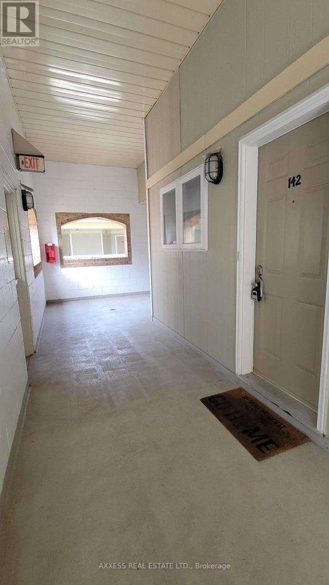 142 - 109 Bristol Road E, Mississauga, Ontario L4Z 3P6 - Photo 3 - W13742216