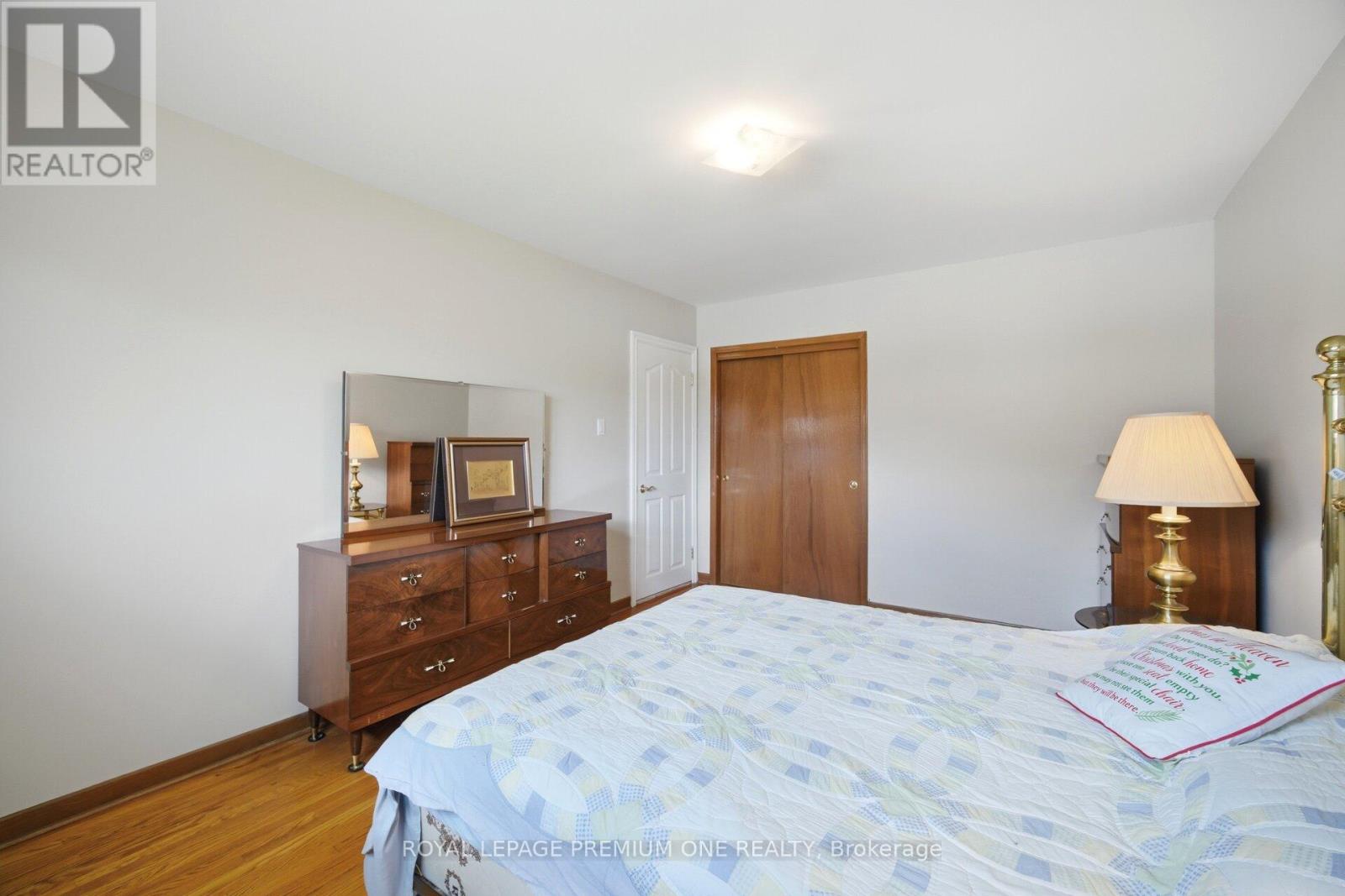 25 Islay Court, Toronto, Ontario  M9M 1V4 - Photo 21 - W13742230