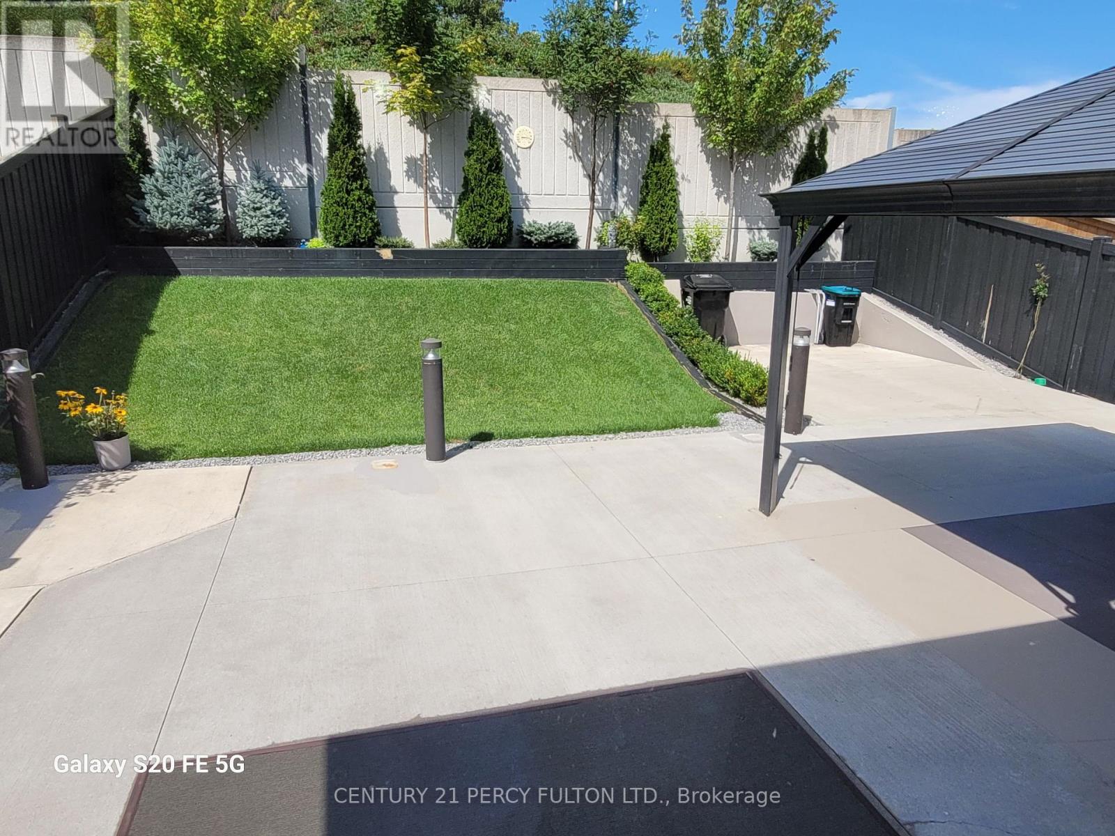 18 Wyman Crescent, Bradford West Gwillimbury, Ontario L3Z 3J5 - Photo 5 - N13739268