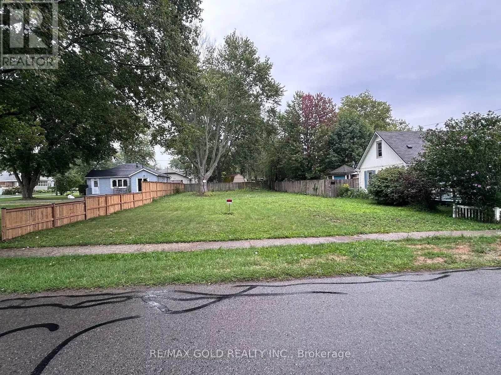 V/l Elmwood Avenue, Fort Erie, Ontario L0S 1B0 - Photo 4 - X13742226