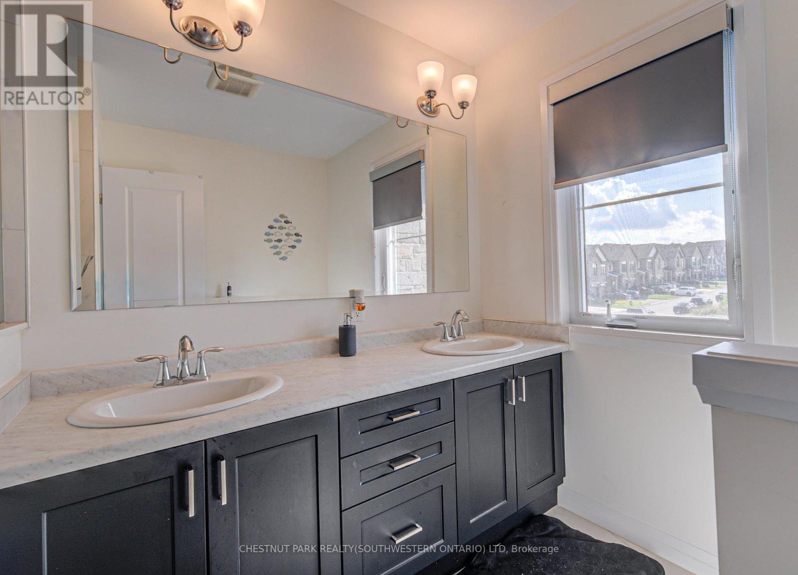 9 Queensbrook Crescent, Cambridge, Ontario  N1S 0E5 - Photo 12 - X13742390