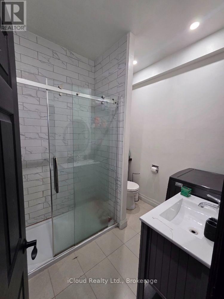 12 - 7 Foundry Street, Hamilton, Ontario  L9H 2V6 - Photo 8 - X13742418