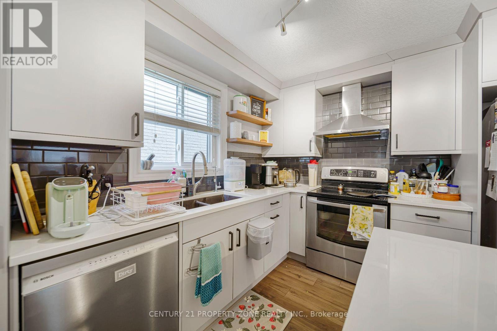 643 Bonavista Drive, Waterloo, Ontario  N2K 4B3 - Photo 16 - X13742436