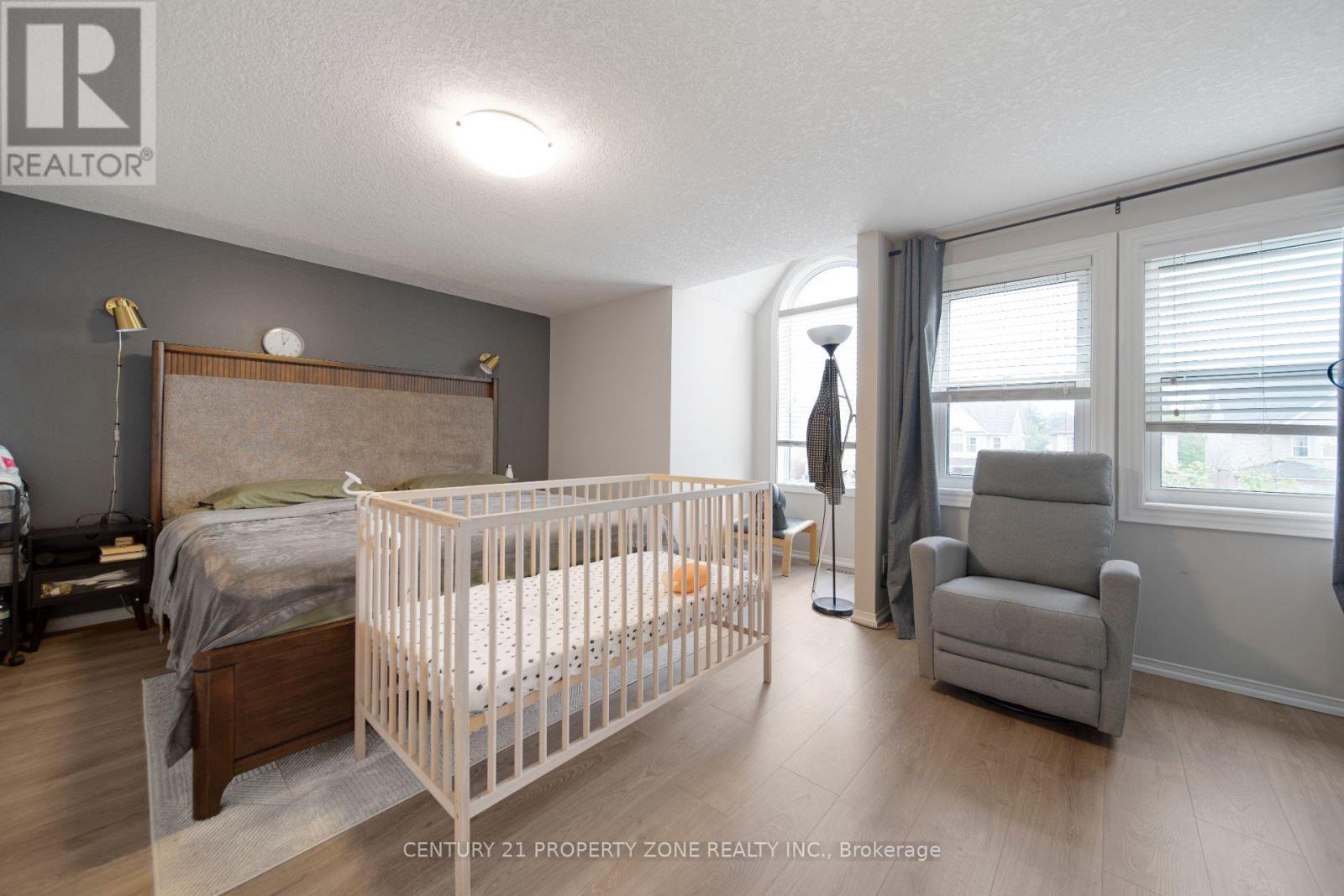 643 Bonavista Drive, Waterloo, Ontario  N2K 4B3 - Photo 26 - X13742436