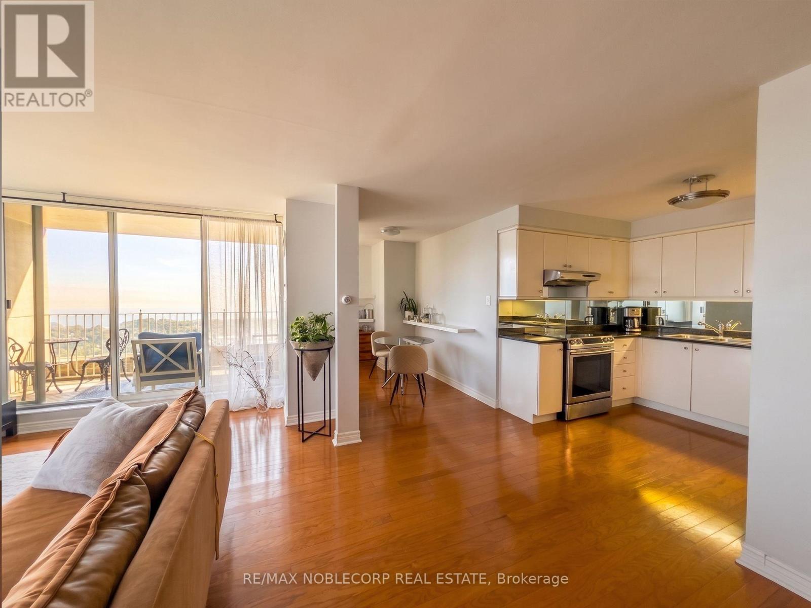 1801 - 2285 Lake Shore Boulevard, Toronto, Ontario  M8V 3X9 - Photo 7 - W13742008