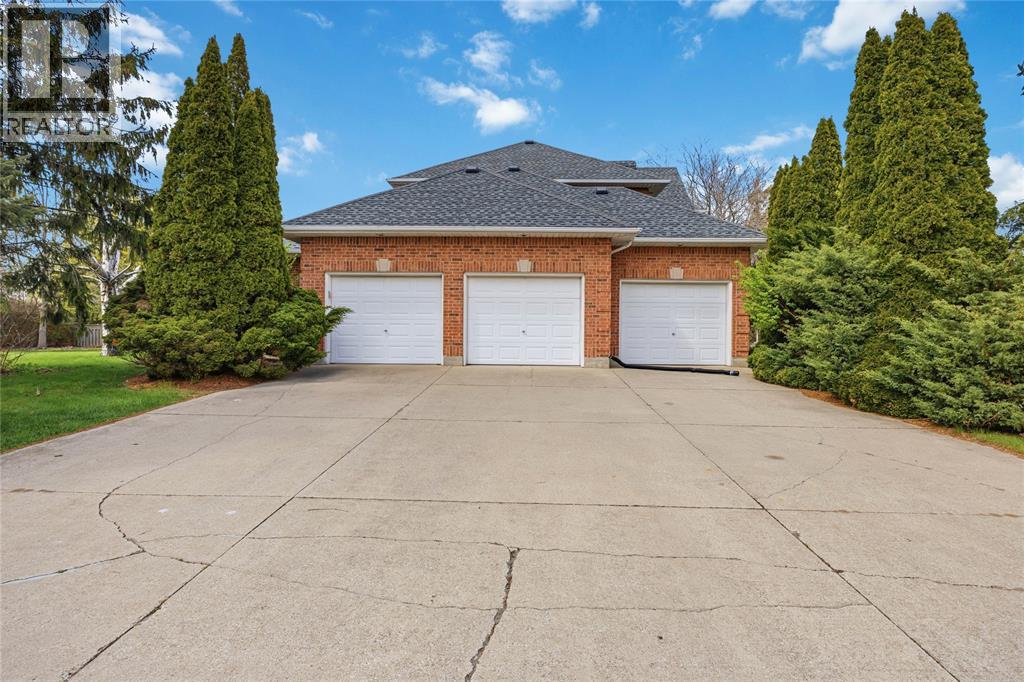 1953 Huron Avenue, Sarnia, Ontario  N7T 7H4 - Photo 26 - 26021573