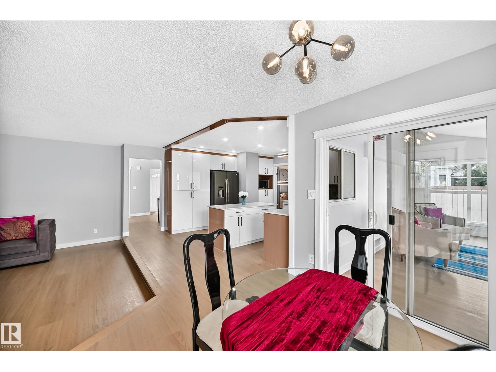 706 Burley Dr NW, Edmonton, Alberta  T6R 1Y2 - Photo 17 - E4506908